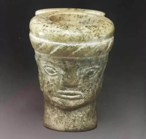 石家河文化玉人头像都在这里上