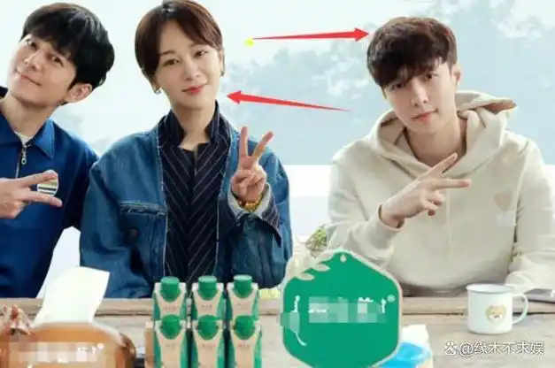 杨紫和张艺兴其实早就相识,两人关系也相当不错.