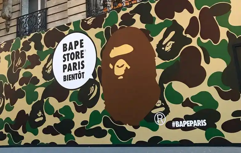 bape巴黎门店地址公布离supreme这么近是想干嘛