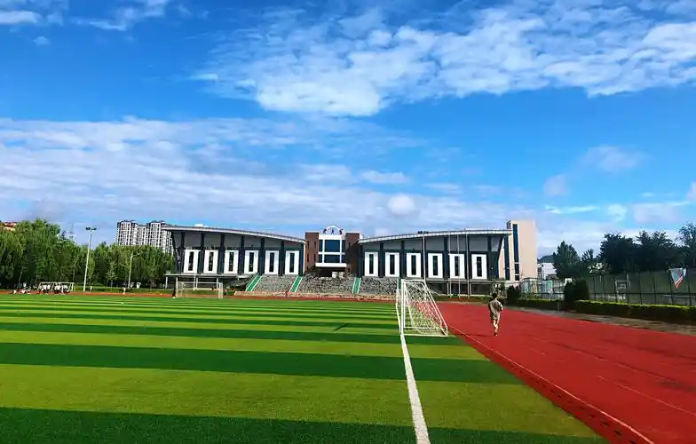 校园一角(唐作莉/摄)