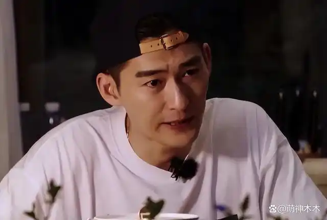 就又有网友发现湖南卫视综艺节目《牧野家族》大量删减常驻嘉宾张翰的