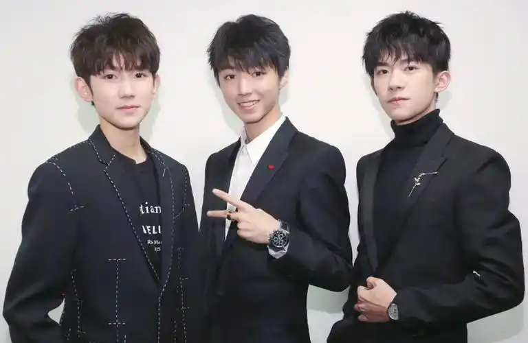 同一男团出身,王源新剧一片叫好,却意外扯下王俊凯的"遮羞布"