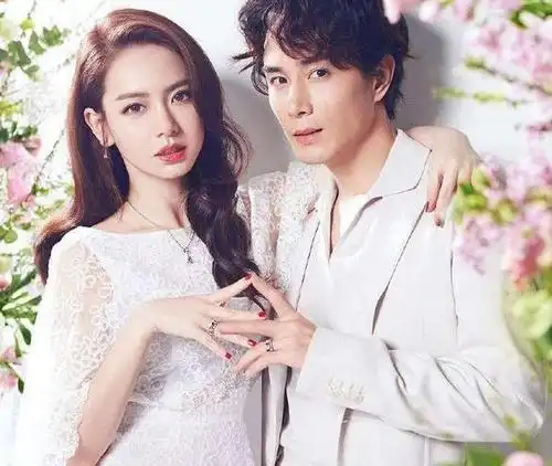 戚薇的老公李承铉不一般,他是韩国人却是美国国籍更是生活在中国