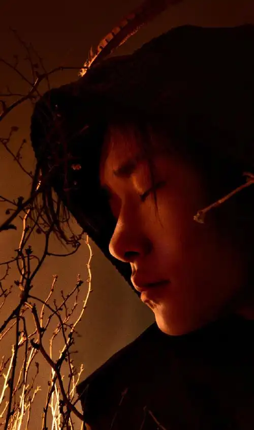 易烊千玺gq杂志