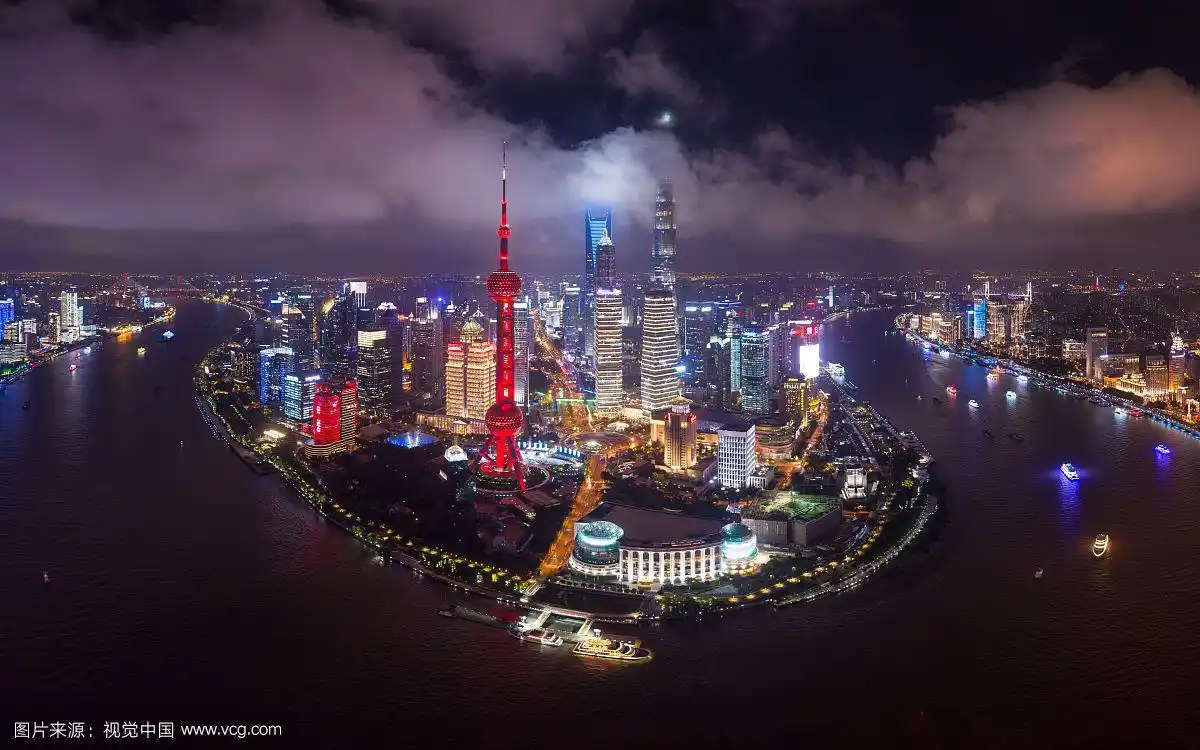 航拍视角上海陆家嘴夜景全景