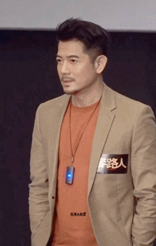 路人说郭富城本人看上去就像三十多岁你看他像不像小包总杨烁