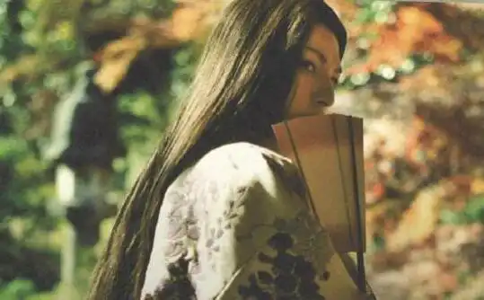 《源氏物语》中紫姬是怎样的人分析