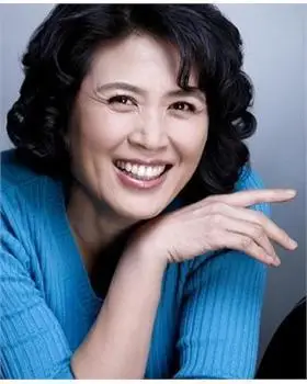 明星个人简介:张英个人资料简历档案