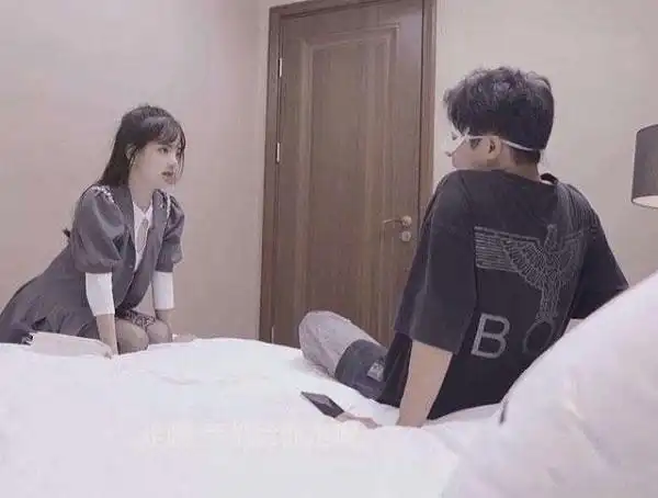 最后因犯法而落网,不代表参与拍摄的视频就彻底消失,只有有人在传播她