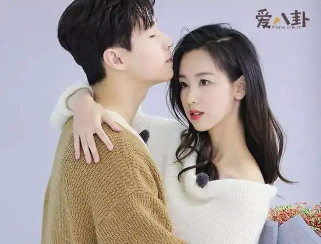 刘宪华陈都灵真的在一起了吗他们感情现状如何结婚了吗