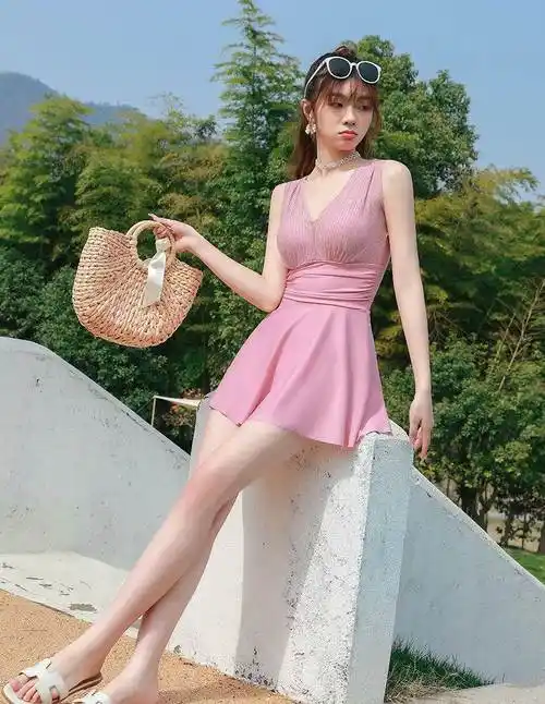 泳衣女夏季连体 泳衣女夏遮肚显瘦连体温泉游泳森系超仙新款海边保守