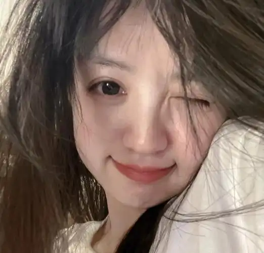 女明星头像l大眼萌妹田曦薇