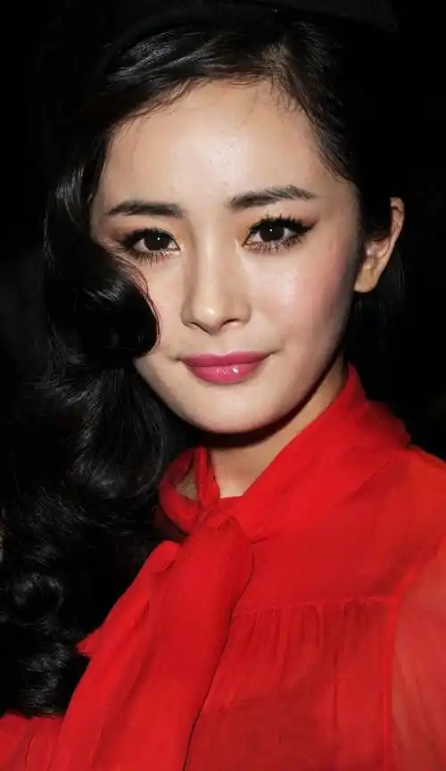 原创女明星的高清生图赵丽颖五官很标致景甜这皮肤真的天生丽质