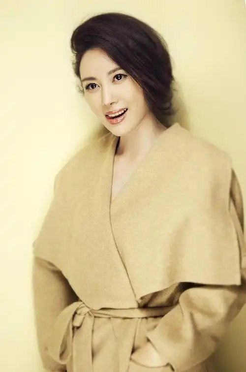 ="gntgrpm2ql">邓英,1978年4月8日出生于浙江省衢州市,中国内地女演员