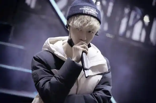 张艺兴2023大航海巡演##张艺兴重庆演唱会