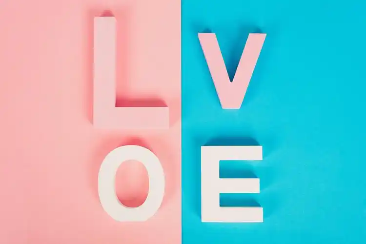 七夕情人节情侣创意白底图教育唯美书页学校爱心书本浪漫图片红色爱心