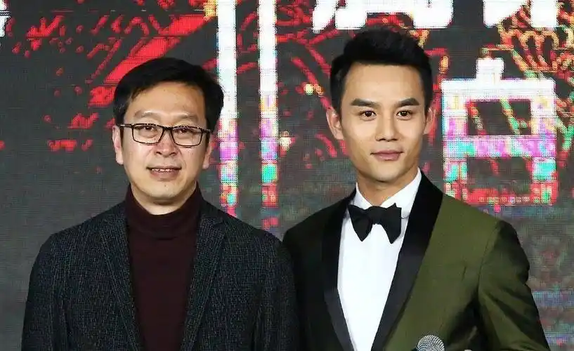 眼神清澈含情,声音温柔有磁性,湖北果然盛产国风美男_王凯_袁弘_胡歌