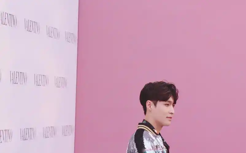 张艺兴 - 堆糖,美图壁纸兴趣社区