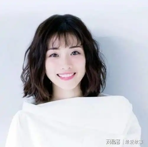 这4款瘦脸烫很适合你,减龄显脸小|发型|发尾|卷发|烫发_网易订阅