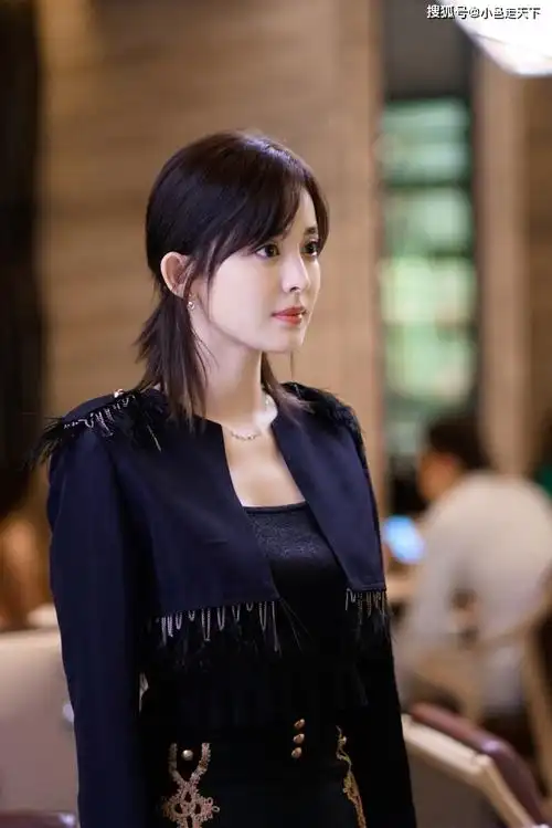 古力娜扎风暴舞周子萱剧照合集,这造型是真的好看