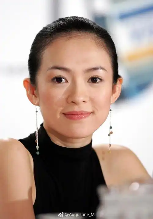 章子怡近照老态尽显(25岁章子怡旧照曝光)(12)