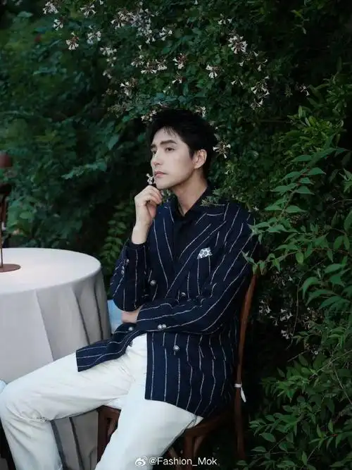 阿云嘎时装周路透##阿云嘎时装周游记