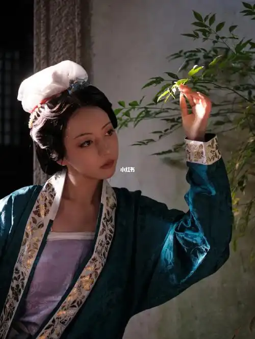 宋复原发型包髻