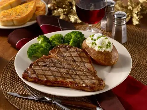 红酒牛排 创意素材 视觉中国创意 | 创意图片_视觉中国集团 — 中国