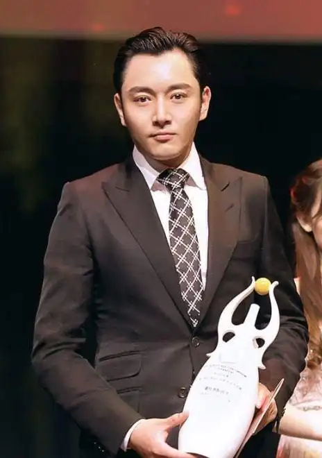 甄嬛传十年后果郡王不见了李东学早在巅峰时彻底转型