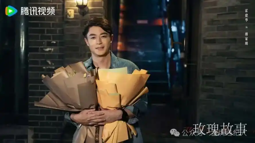 偶像出走半生,归来已是「爹妈」