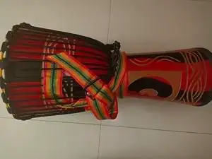 正规非洲鼓,纯兽皮,,送自制小乐谱带包装,包邮.