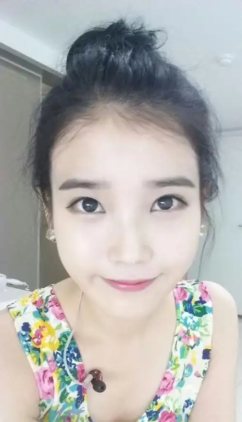 iu 李智恩 国民妹妹