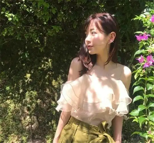 张子萱前夫是谁照片为什么入狱,张子萱杨一柳相差多少岁有孩子吗