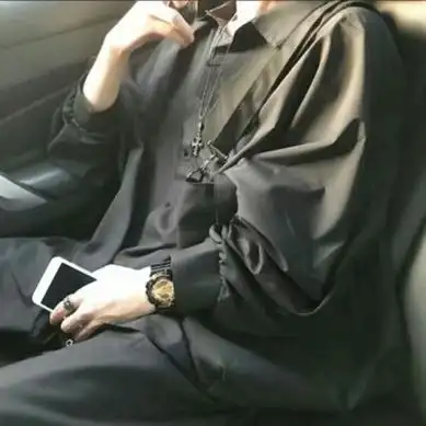 高清好看的男生衬衫上半身头像不露脸图片