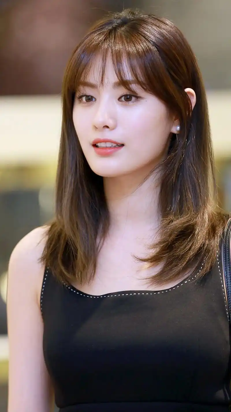 林珍娜唯美迷人写真,这颜值太美了,春风十里不及你的美色