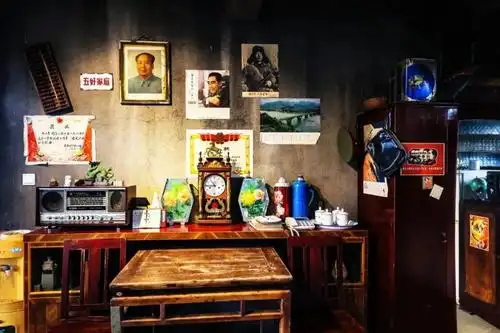 要火!美食聚集地 复古怀旧风!建德版"文和友"来了!_严州