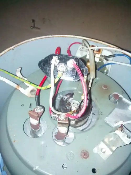 有没有usb接线接头是:一个母头输入,分出2个公头的.就