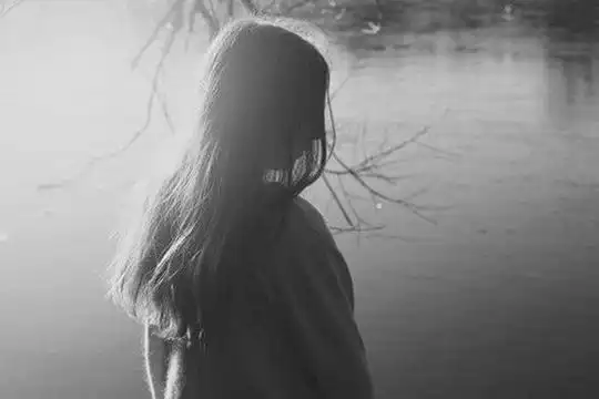 伤感的黑白时光