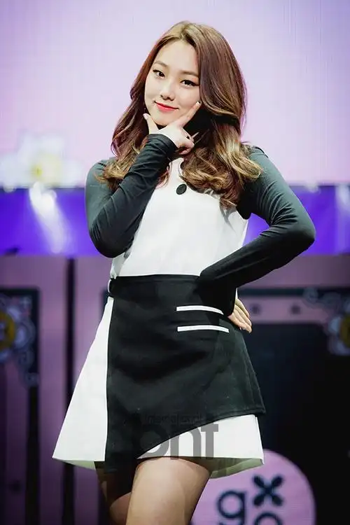 gugudan美娜有望出演tvn独幕剧 或担任女主角