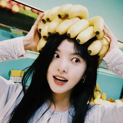 章若楠以家人之名 火山姐 何瑞贤郭采洁张雪迎很喜欢的一个博主 很像