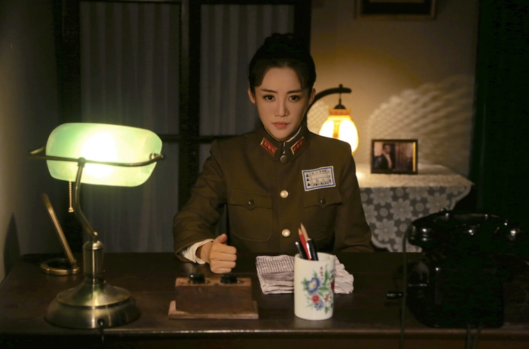 " data-lemmaid="8086573">内蒙古大学艺术学院 /a>,中国内地女演员