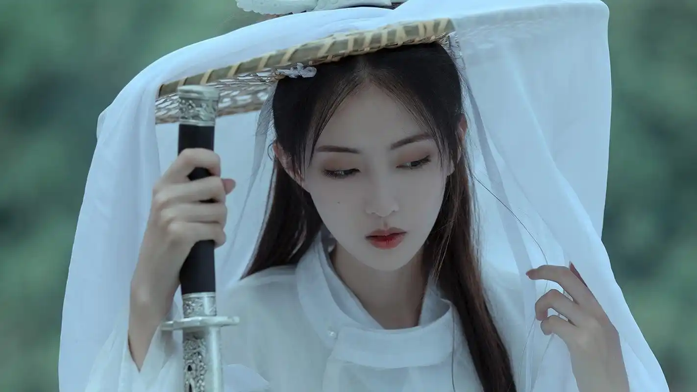 《美人有诈》本想空手套白狼,不料被世子哄得赔上了身家和自己