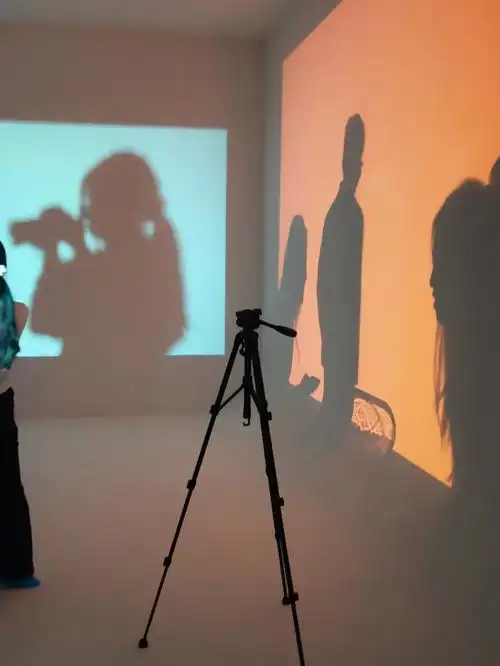 重庆摄影棚现场拍摄花絮神秘的空间感