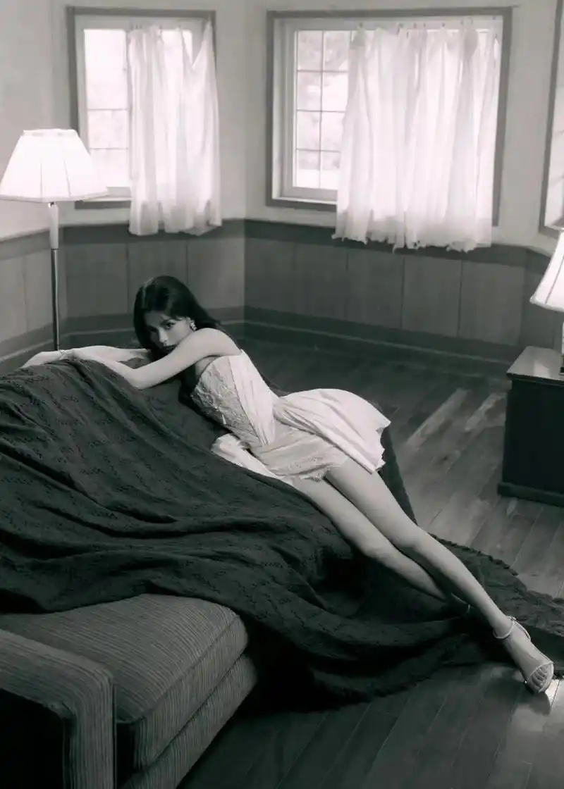 锦鲤这腿太迷人了吧!极品杨超越!