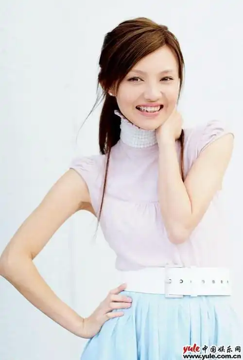 傅晶_明星档案_写真_图片_资料_照片_中国娱乐网