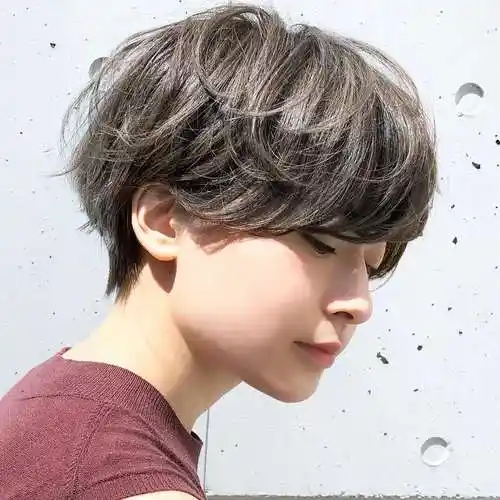 短发女生想烫发,请问冷烫好还是热烫好?为什么?