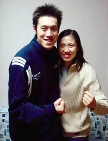 原创她曾是奥运冠军,与残疾丈夫离婚改嫁富豪,如今成副厅级干部