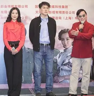 靳东女友周扬个人资料照片