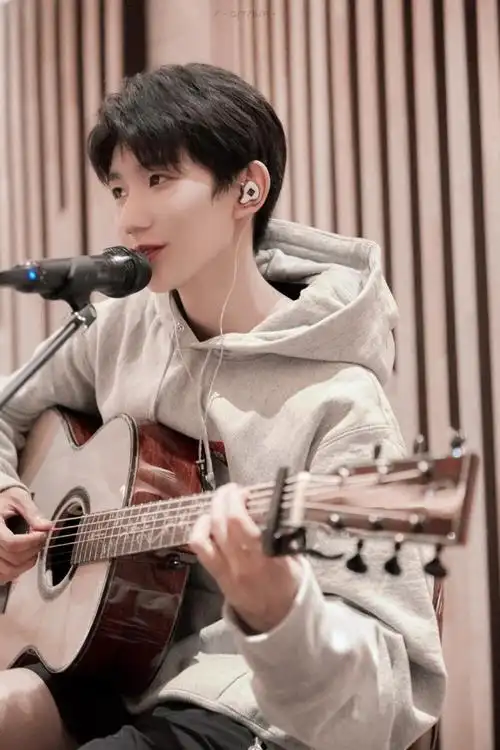 王源精选照片集 - 堆糖,美图壁纸兴趣社区