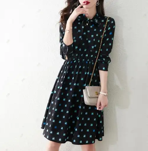 欧货简约风蝴蝶结系带领拼色a字裙22春季新品通勤时尚连衣裙女装